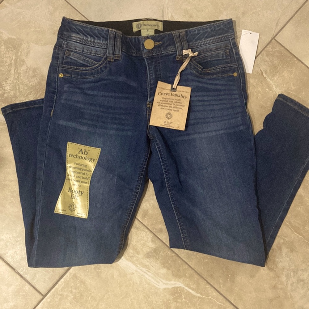NWT Democracy Ab Technology Booty Lift jeans Sz 8